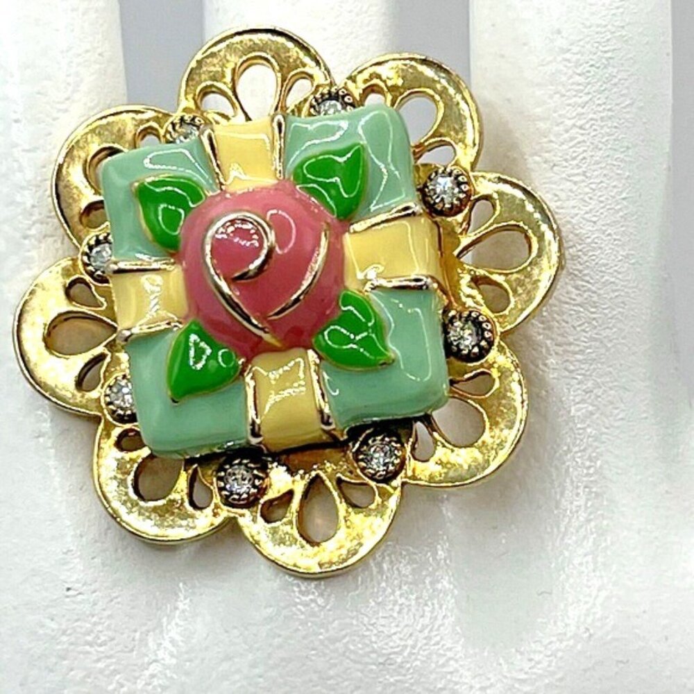 🎂✨ RARE Vintage Betsey Johnson Tea Party Cake Ring – Statement Glam! ✨🎂 - Picture 7 of 9